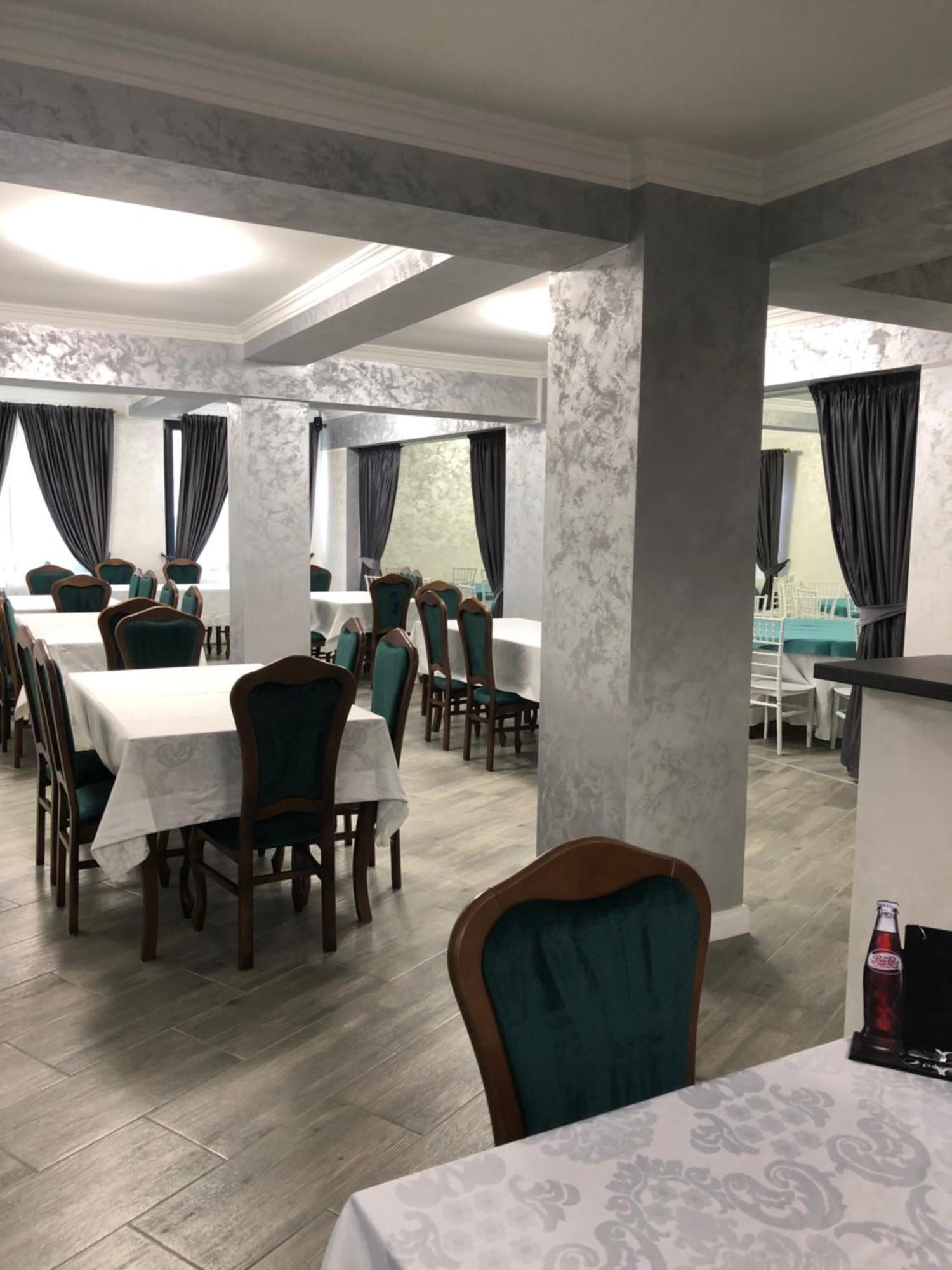 Pensiunea Cascada Putnei Lepşa Kültér fotó
