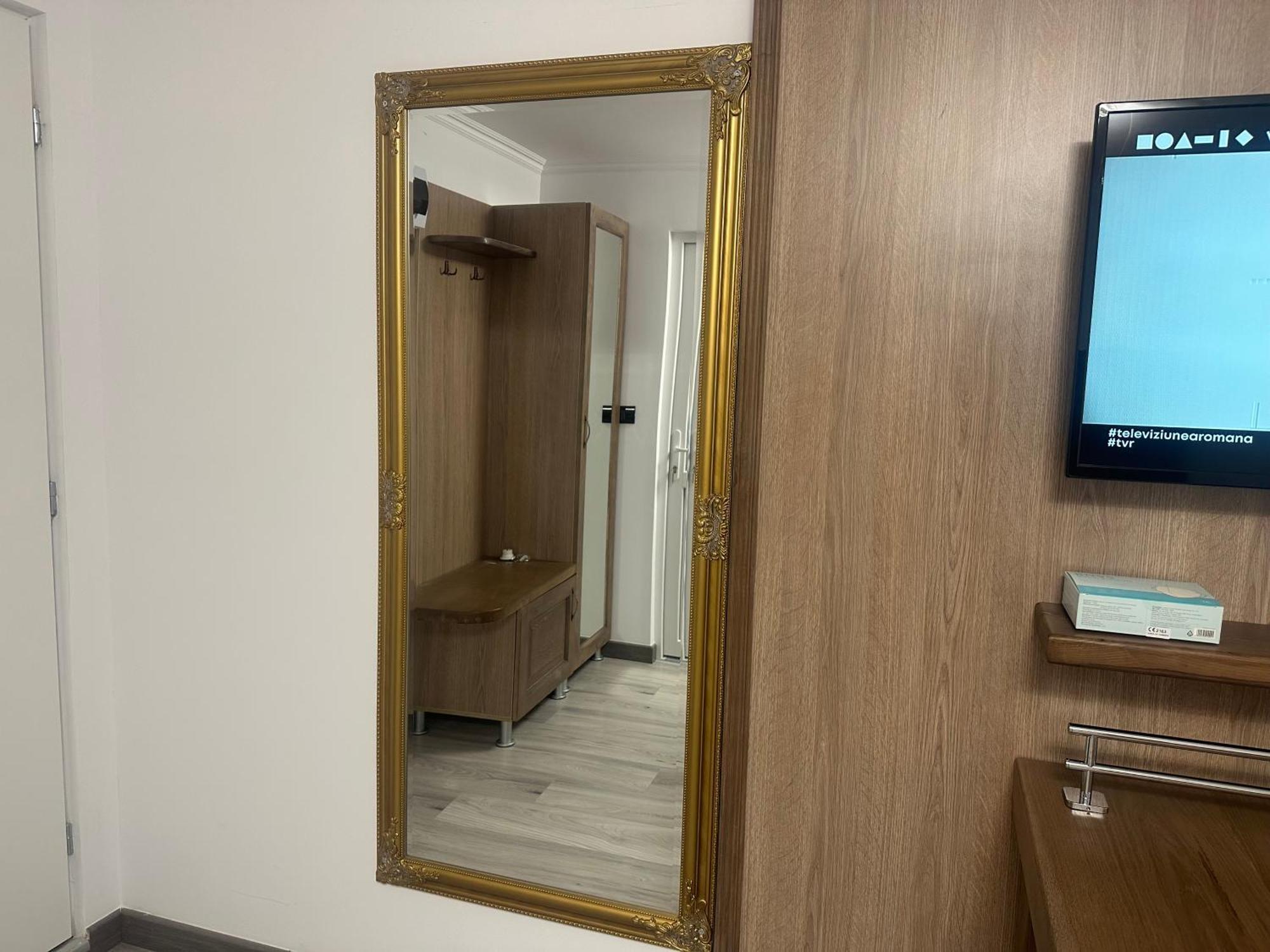 Pensiunea Cascada Putnei Lepşa Kültér fotó
